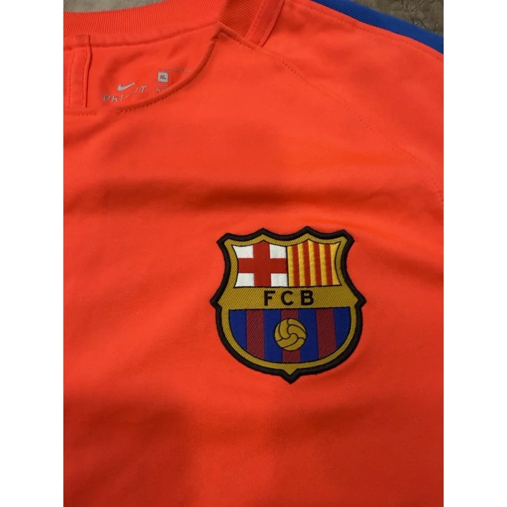FC Barcelona Training Football‎ Jersey Nike Polyester Youth Sz XL Preowned